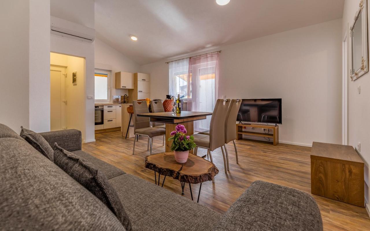 Apartment Elin *